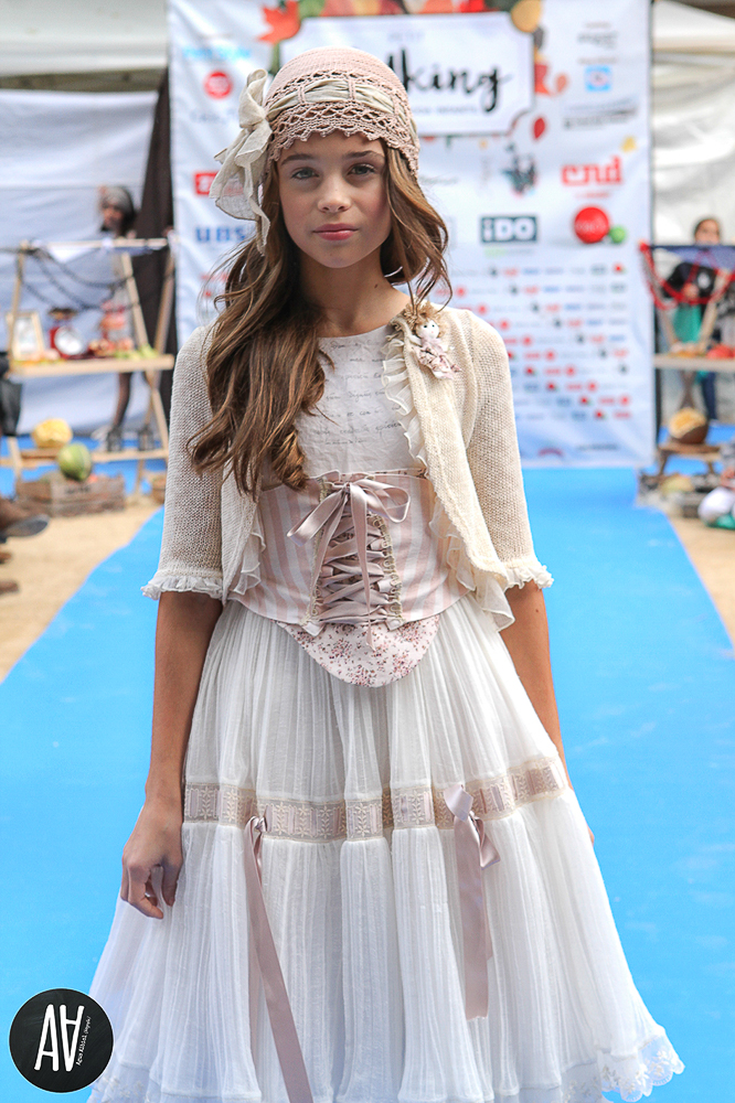 Hortensiia-Maeso-Petit-Style-Walking-2015-Agus-Albiol-para-Blogmodabebe-8