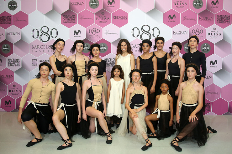 little-creative-factory-presenta-dancers-en-la-080-bcn-fashion-Blogmodabebe-16