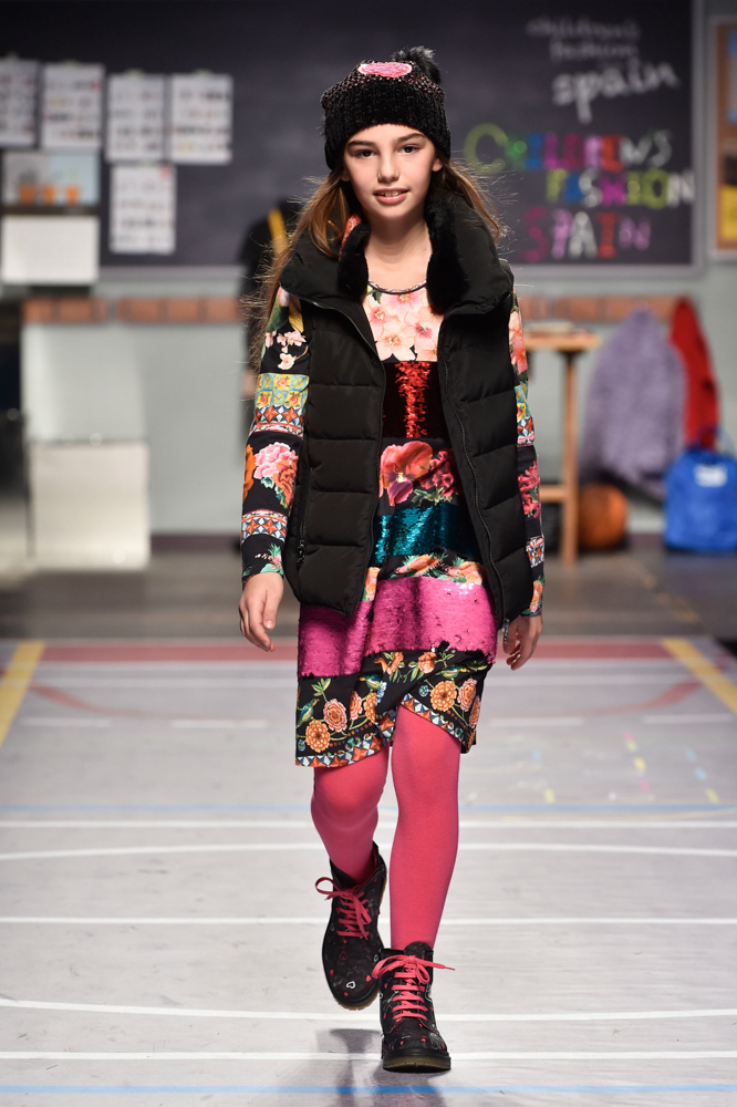 moda-infantil-Desigual-en-la-pasarela-pitti-bimbo-Blogmodabebe