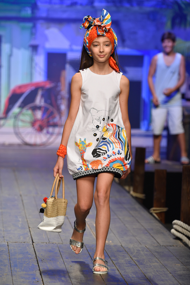 tuctuc-desfile-de-children-fashion-from-spain-en-pitti-bimbo-SS19-Blogmodabebe-2