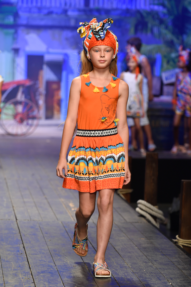 tuctuc-desfile-de-children-fashion-from-spain-en-pitti-bimbo-SS19-Blogmodabebe-4