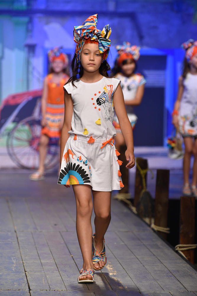 tuctuc-desfile-de-children-fashion-from-spain-en-pitti-bimbo-SS19-Blogmodabebe-6