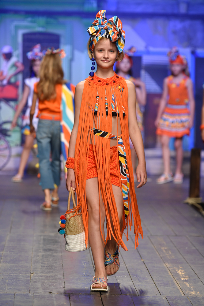 tuctuc-desfile-de-children-fashion-from-spain-en-pitti-bimbo-SS19-Blogmodabebe-8
